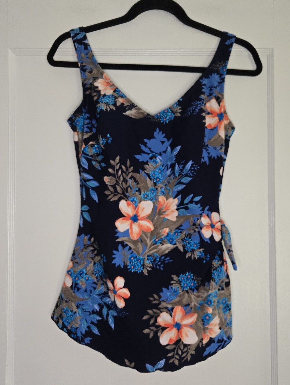 Roxanne Floral V-Neck One-Piece Swim Dress in Navy and Coral Womens 10/34C